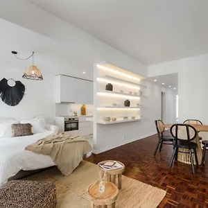 Casa Boma - Design & Spacious With Balcony - Alvalade Ii Lisboa